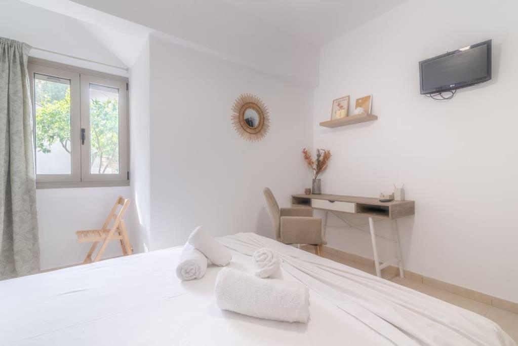 Citrea Stylish House With Garden Near Beach Heraklion Exteriör bild
