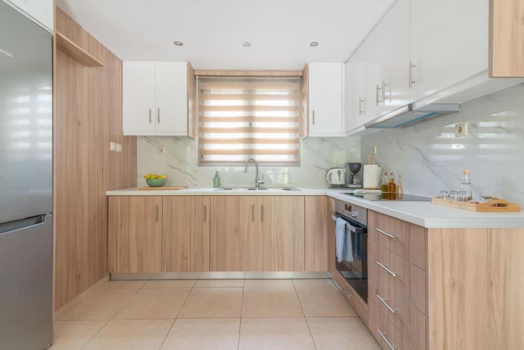 Citrea Stylish House With Garden Near Beach Heraklion Exteriör bild