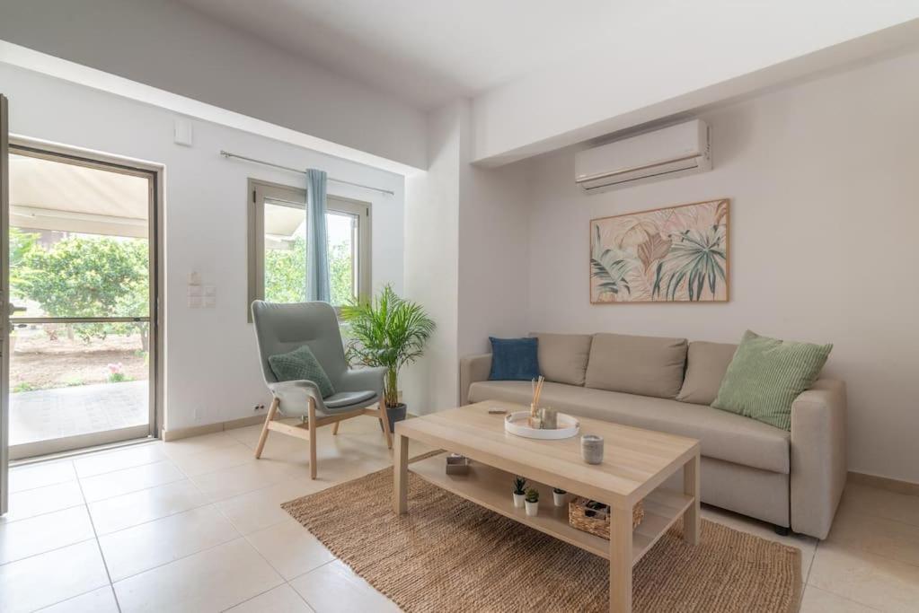 Citrea Stylish House With Garden Near Beach Heraklion Exteriör bild